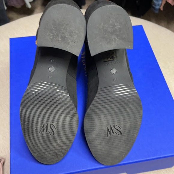 Stuart Weitzman Benedicta black suede booties 6.5 - Picture 9 of 10